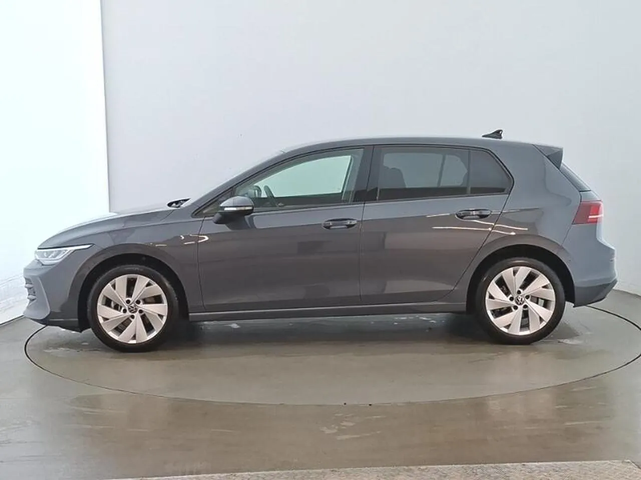 Volkswagen Golf 2026 photo 4