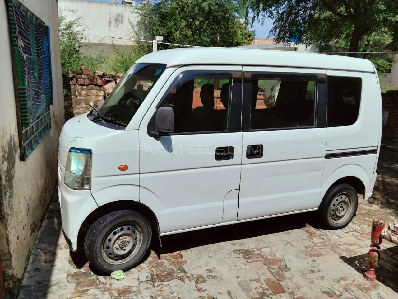Suzuki Every