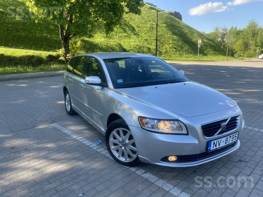 Volvo V50 2008 photo 3