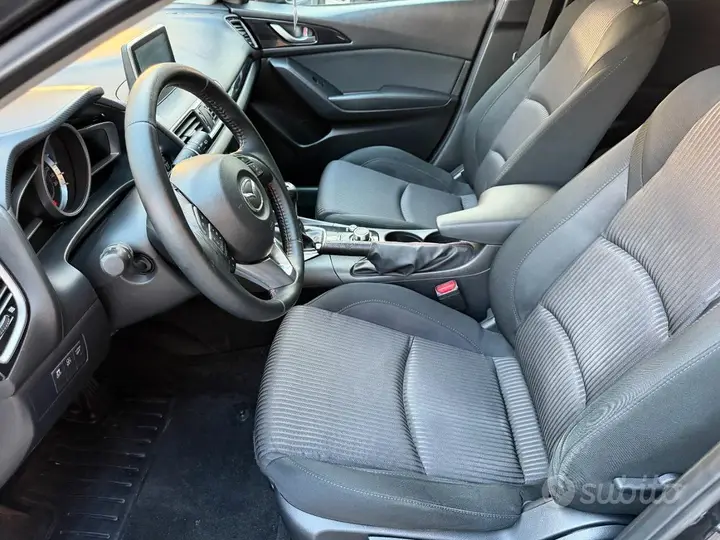 Mazda 3 2016 photo 5