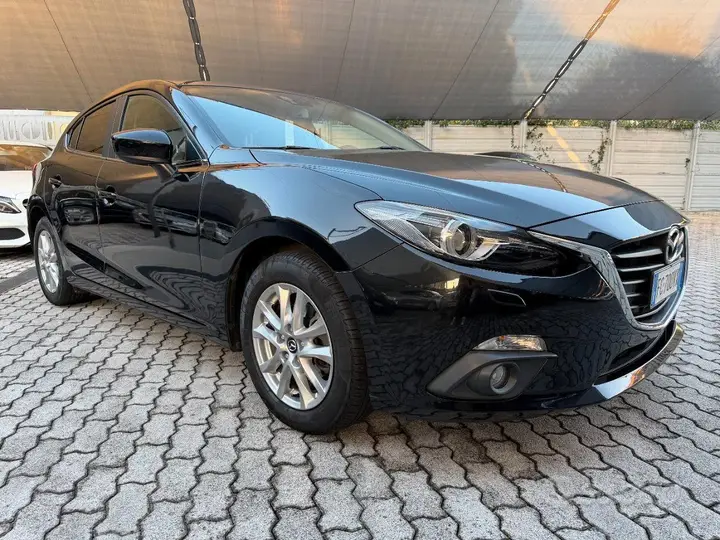Mazda 3 2016 photo 4