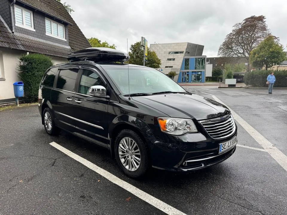 Chrysler Town & Country
