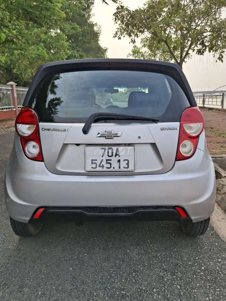 Chevrolet Spark 2017 photo 2