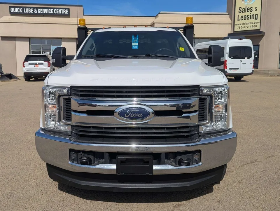Ford F350 2018 photo 4