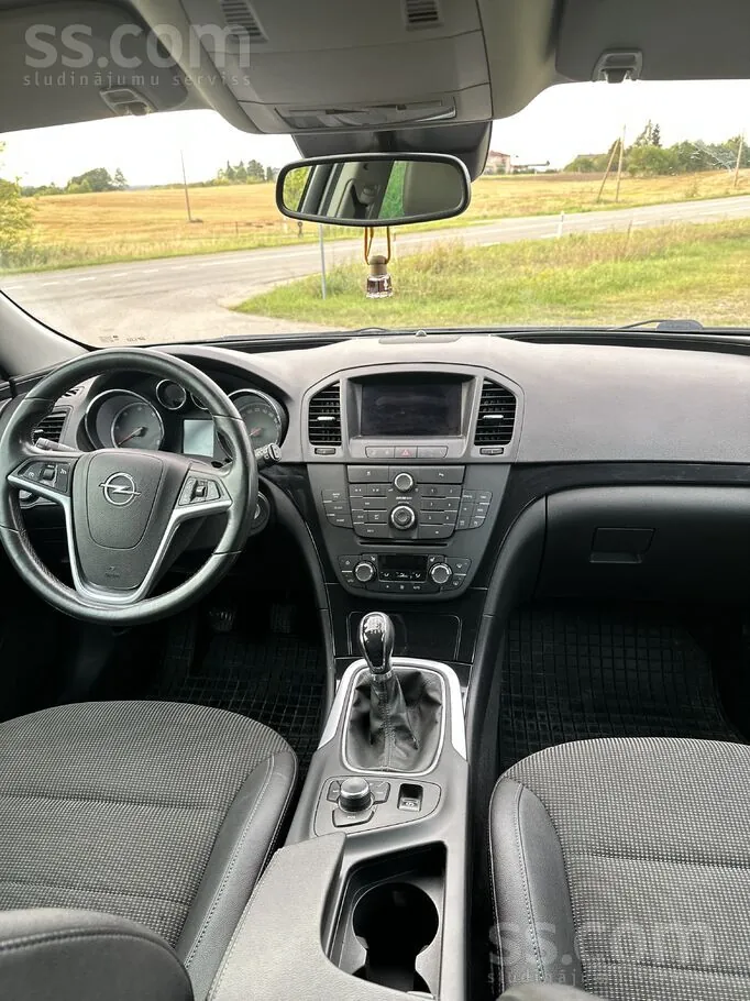 Opel Insignia 2010 photo 4