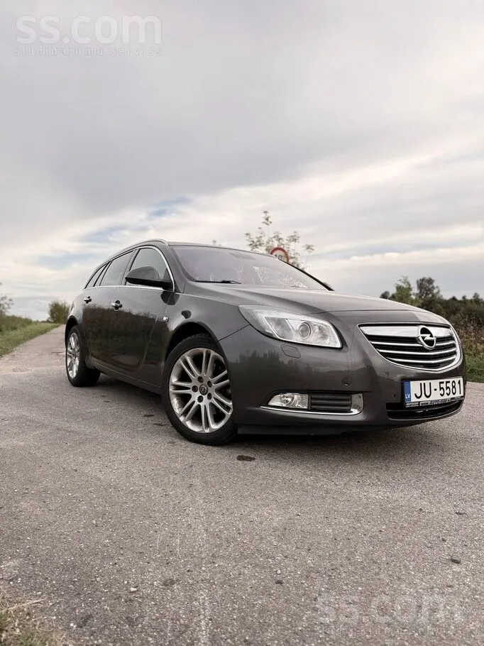 Opel Insignia 2010 photo 5