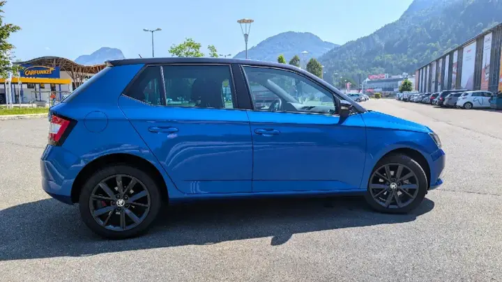 Skoda Fabia 2016 photo 3