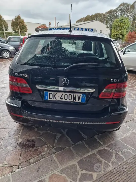 Mercedes-Benz B 200 2007 photo 4