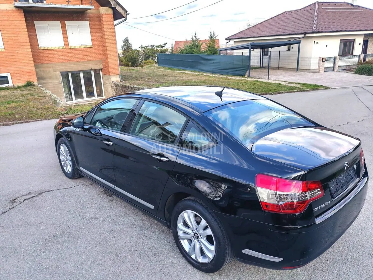 Citroen C5 2012 photo 5