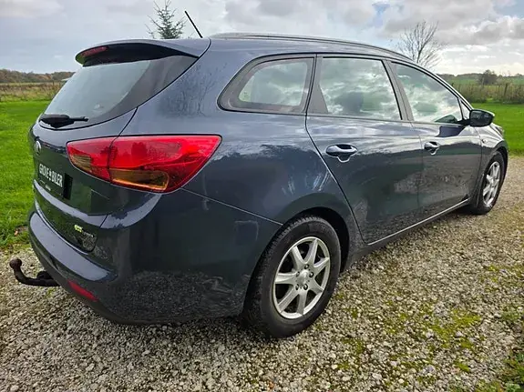 Kia Ceed 2013 photo 3