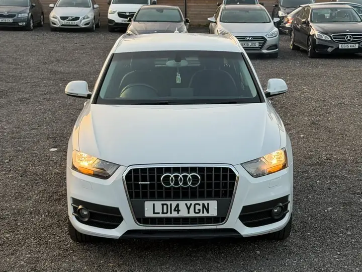 Audi Q3 2014 photo 5