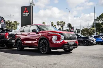 Mitsubishi Outlander 2024 photo 4