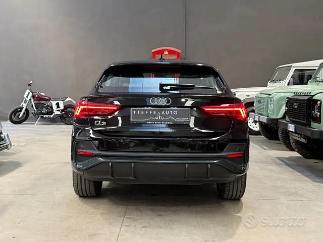 Audi Q3 2023 photo 5
