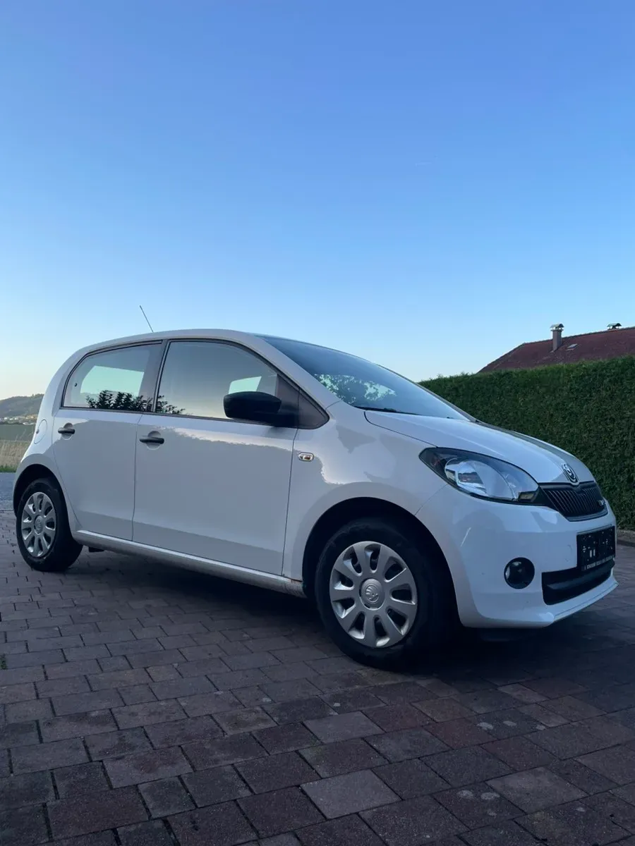 Skoda Citigo 2012 photo 3