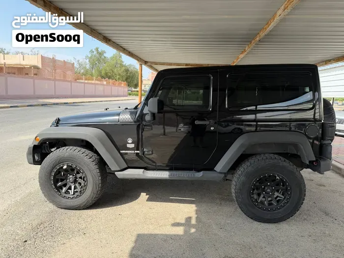 Jeep Wrangler 2011 photo 3