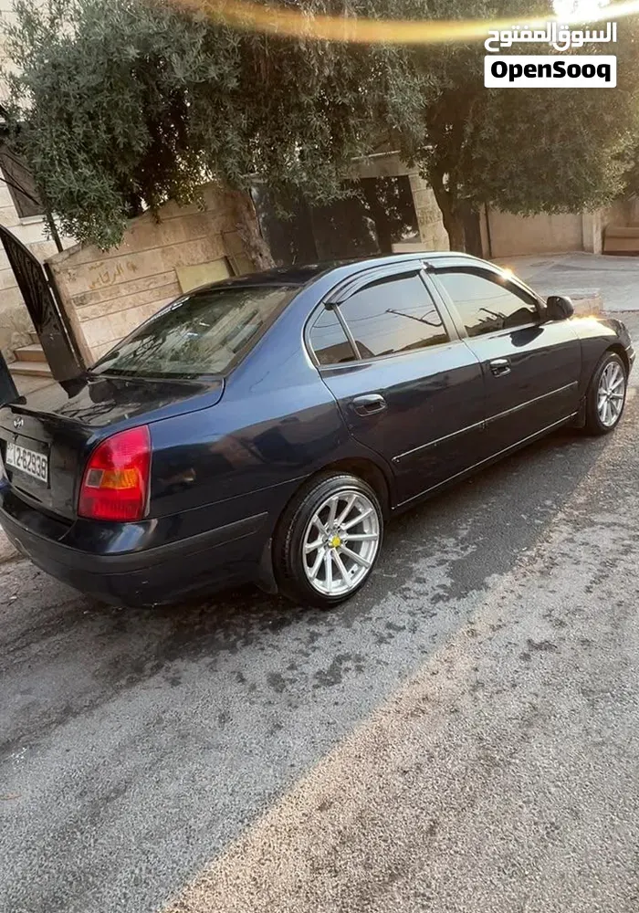 Hyundai Elantra 2003 photo 3