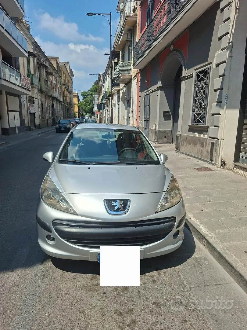 Peugeot 207