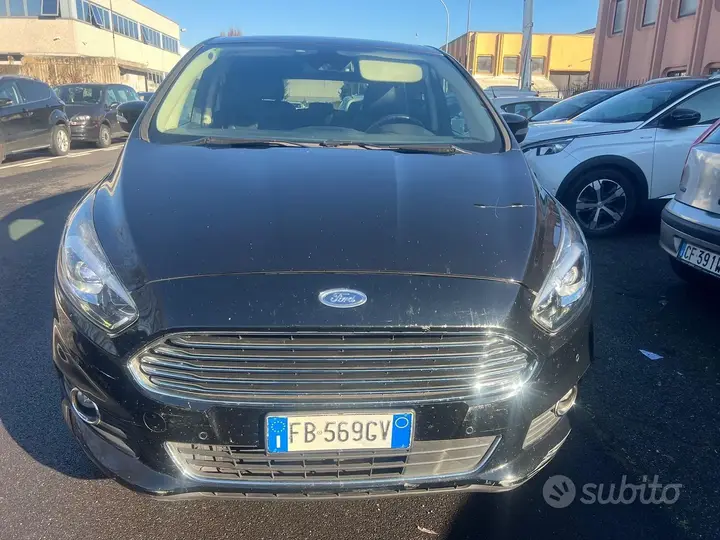 Ford S-Max