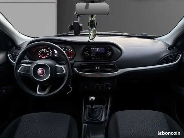 Fiat Tipo 2019 photo 2