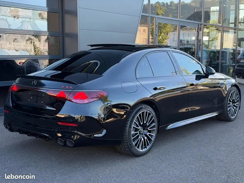Mercedes-Benz E-Class 2026 photo 5