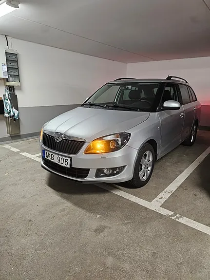 Skoda Fabia 2014 photo 3