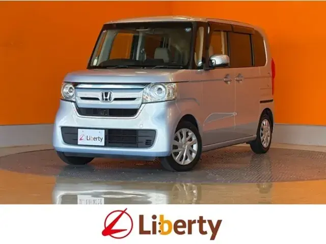Honda N-Box 2018 photo 2