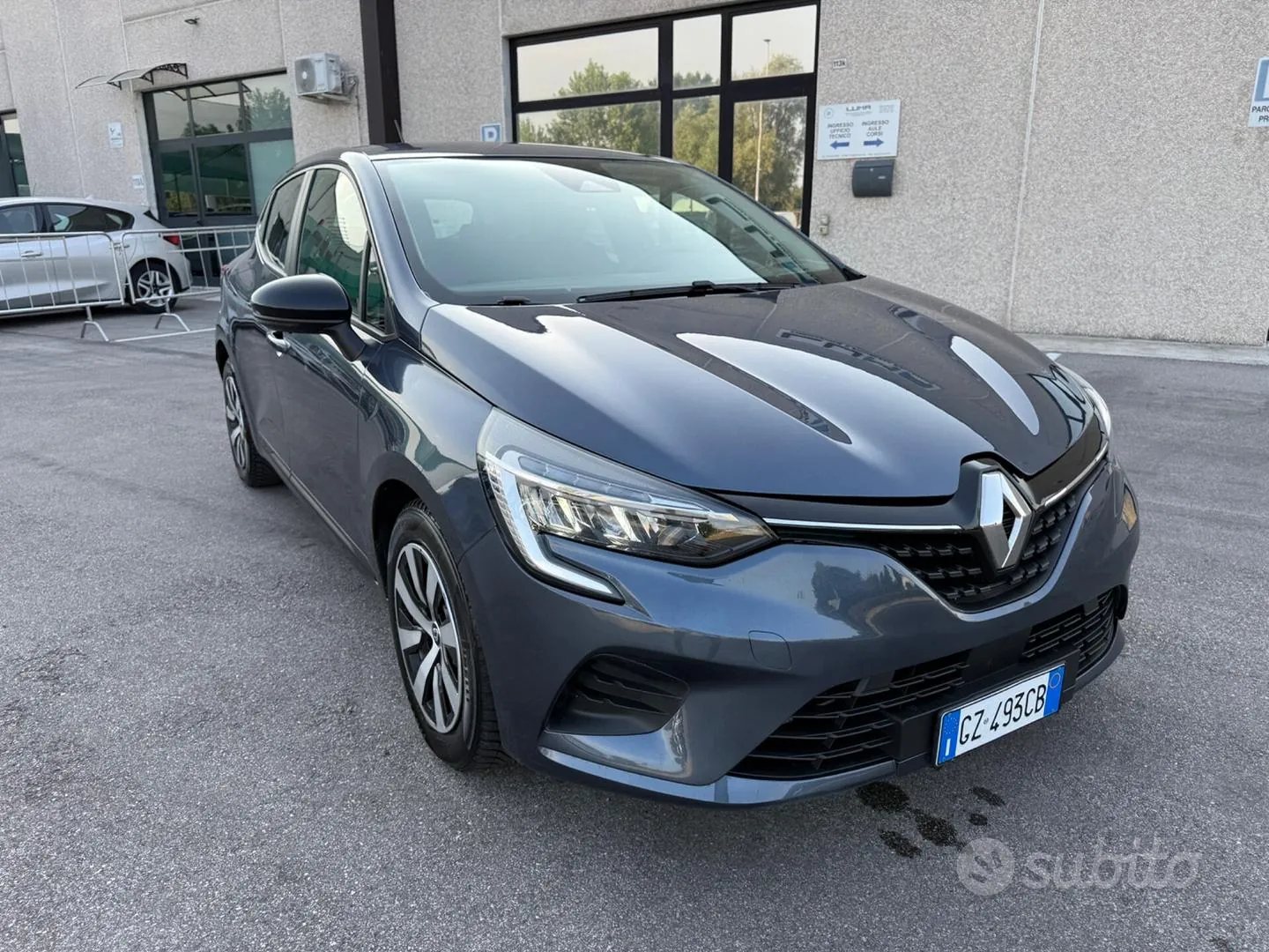 Renault Clio 2022 photo 5