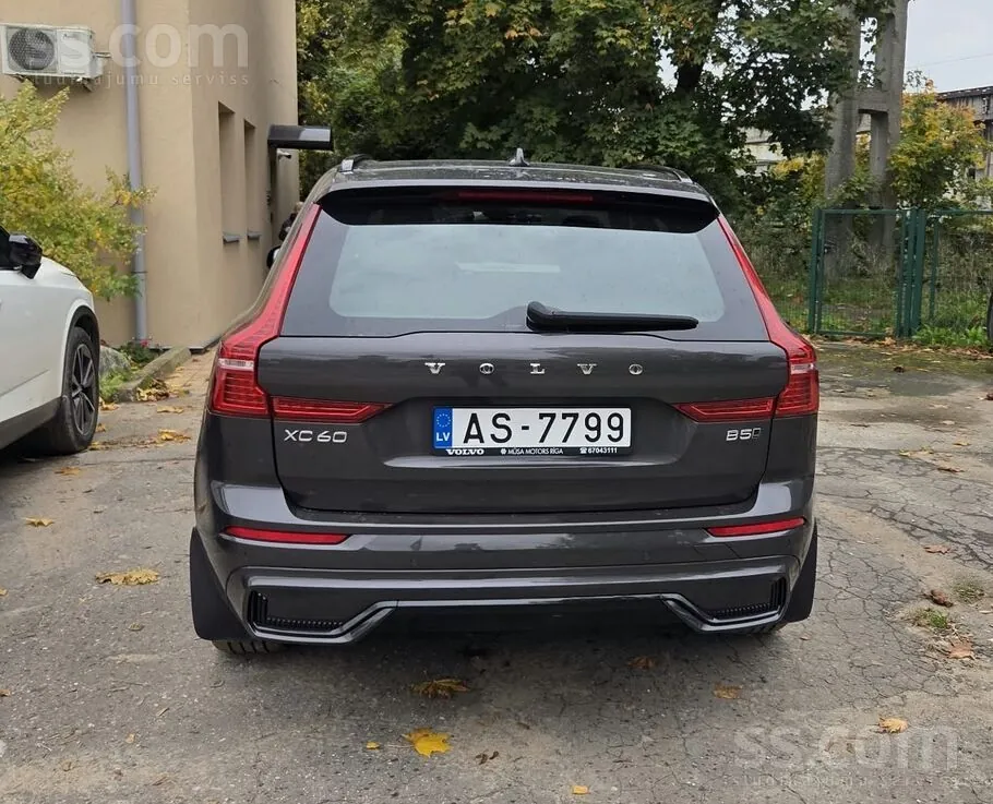 Volvo Xc 60 2023 photo 4