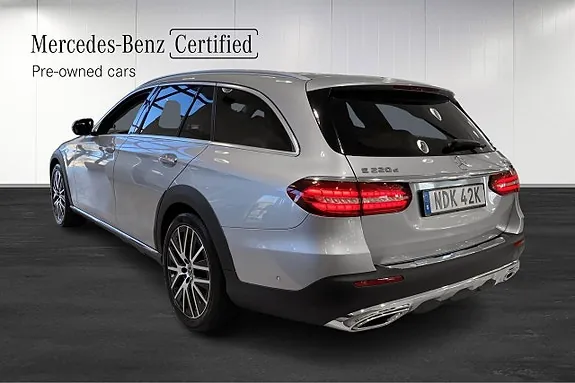 Mercedes-Benz E220 D 2021 photo 2