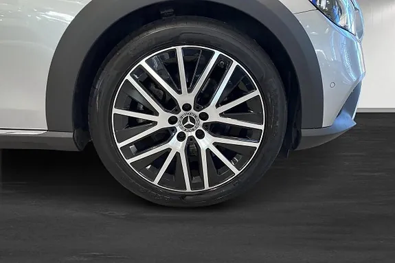 Mercedes-Benz E220 D 2021 photo 4