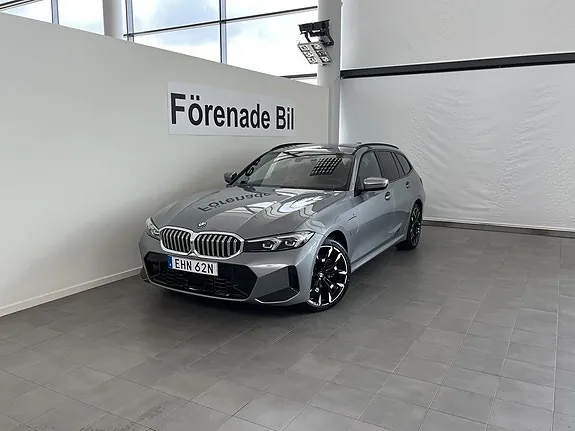 BMW 330E