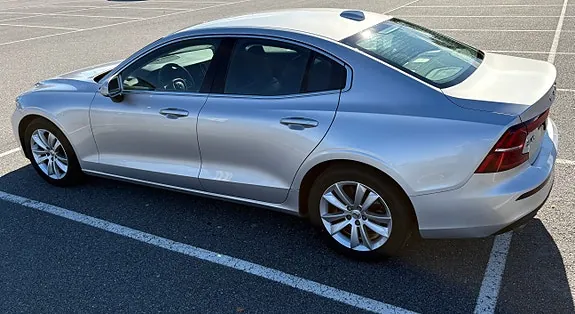 Volvo S60 2021 photo 2