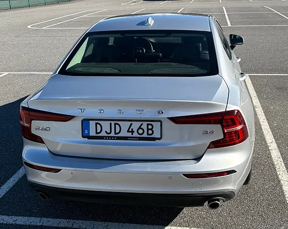 Volvo S60 2021 photo 3