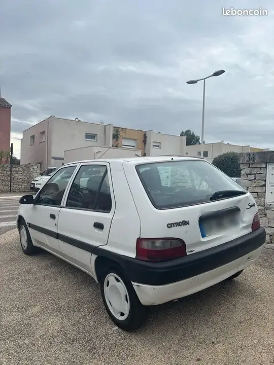 Citroen Saxo 2000 photo 2
