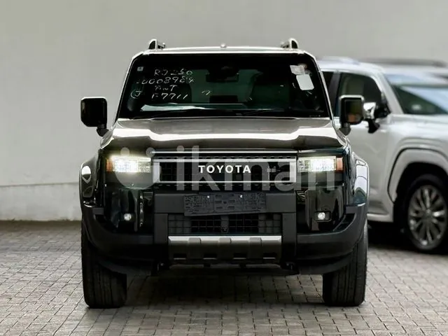 Toyota Land Cruiser Prado 2024 photo 4