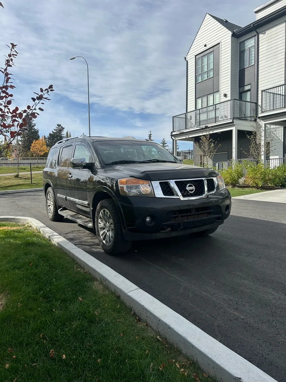 Nissan Armada 2015 photo 2