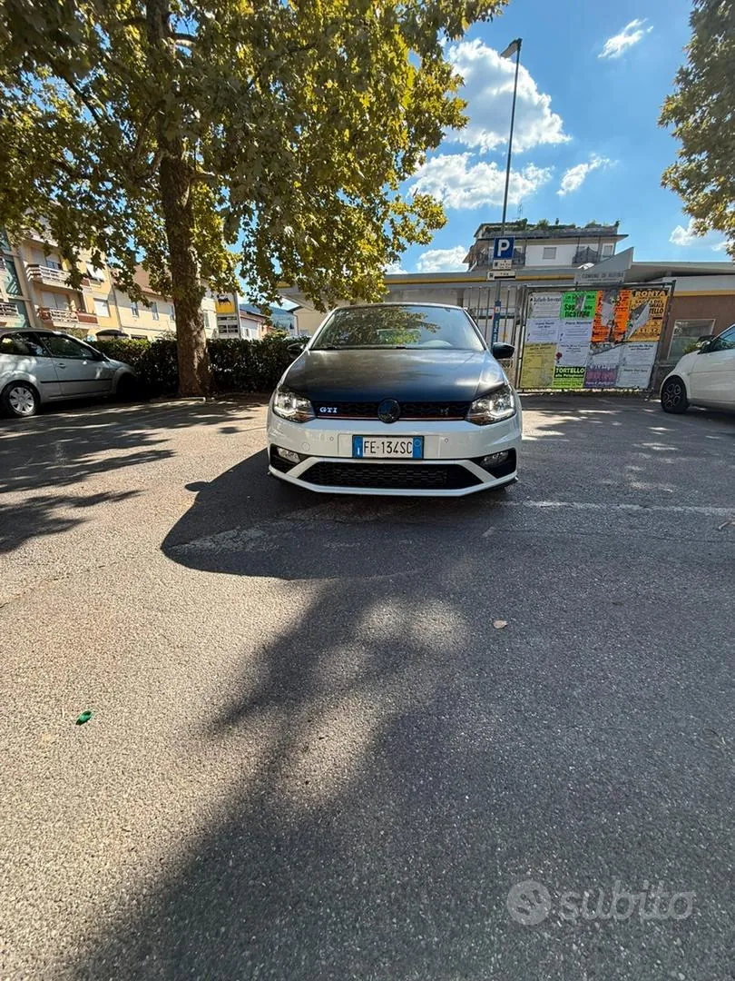 Volkswagen Polo Gti 2017 photo 2