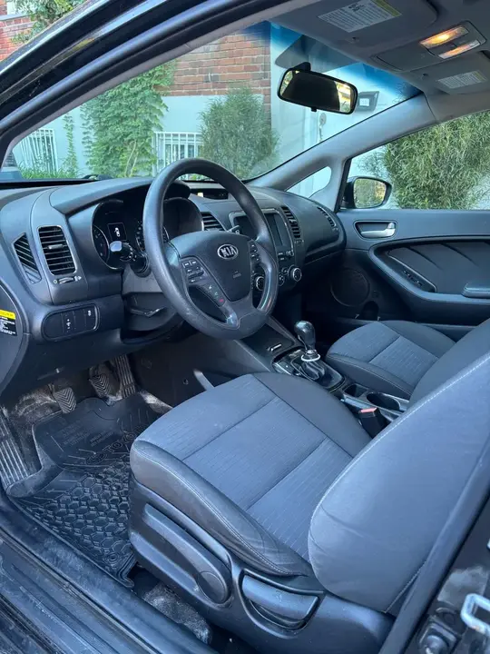 Kia Forte 2017 photo 4
