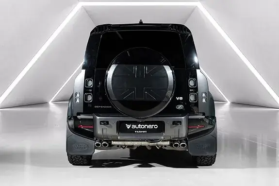 Land Rover Defender 110 2023 photo 4