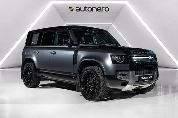 Land Rover Defender 110