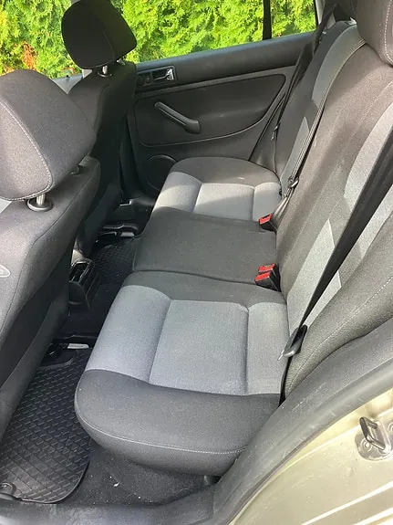 Volkswagen Golf 2004 photo 2