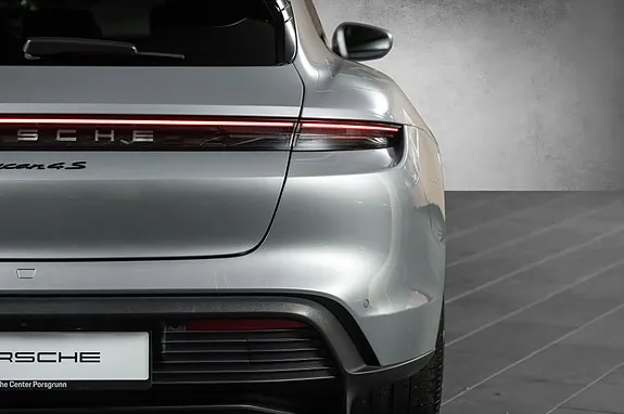 Porsche Taycan 2022 photo 4