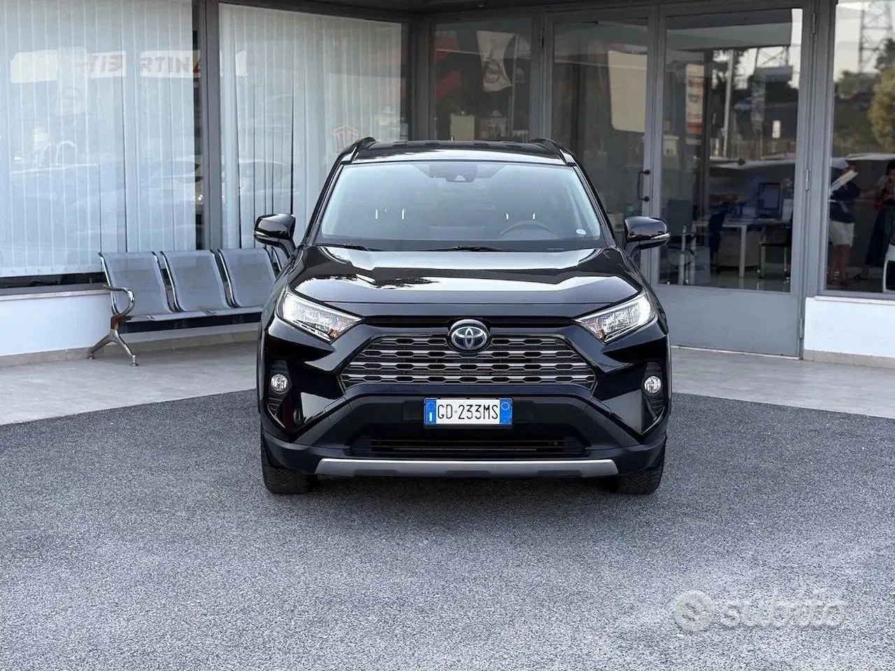 Toyota Rav4 2021 photo 2