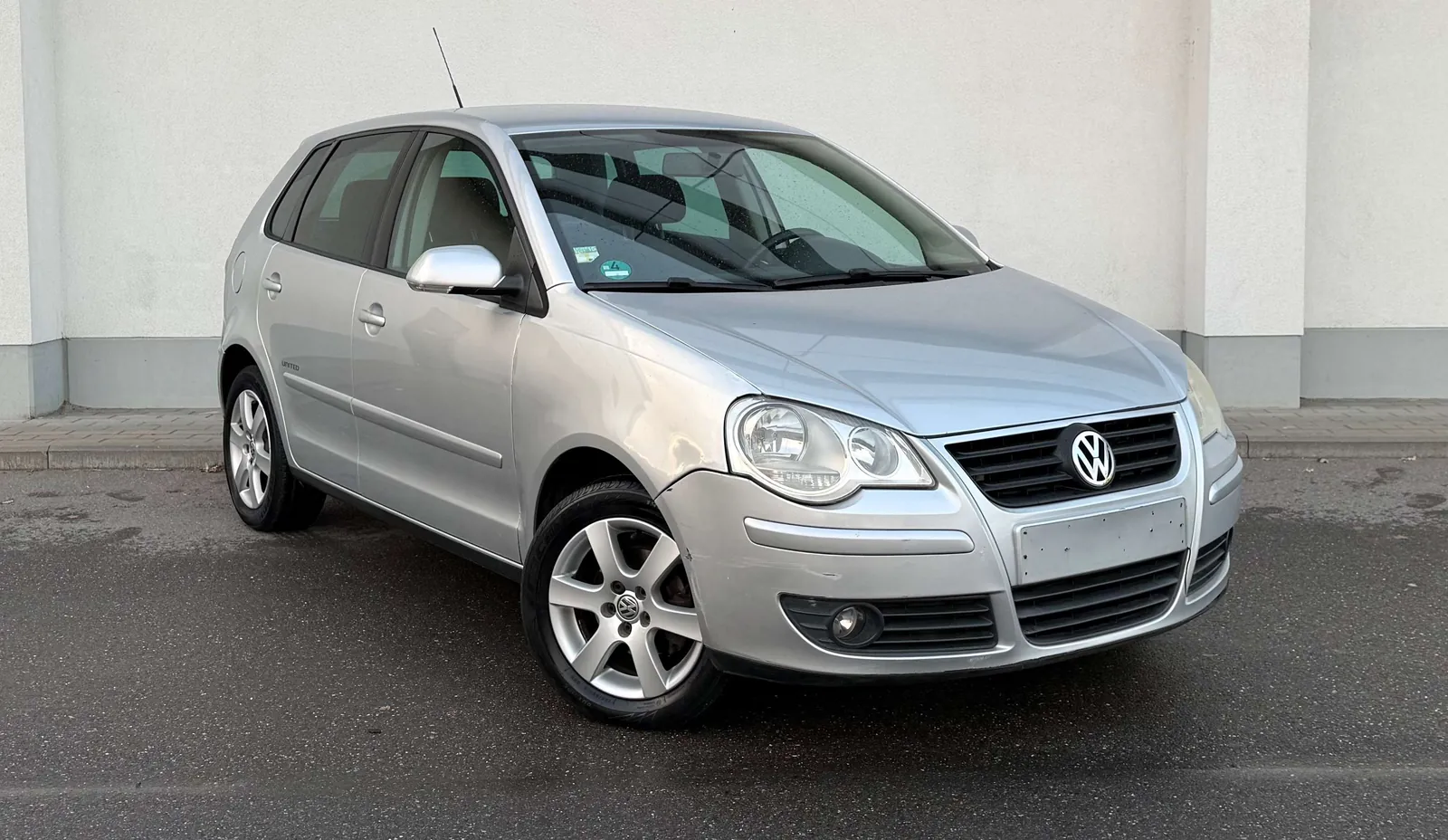 Volkswagen Polo 2008 photo 3