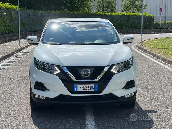 Nissan Qashqai 2018 photo 2