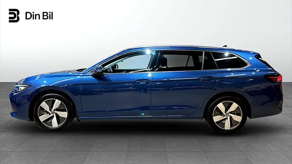 Volkswagen Passat 2025 photo 2