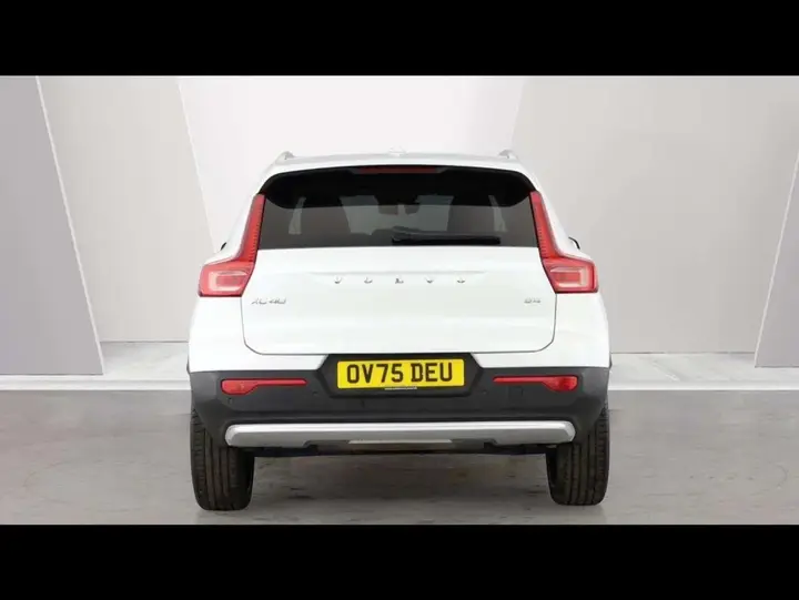 Volvo Xc40 2026 photo 2