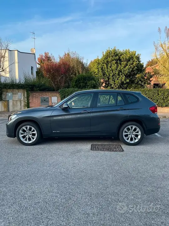 BMW X1 2014 photo 4