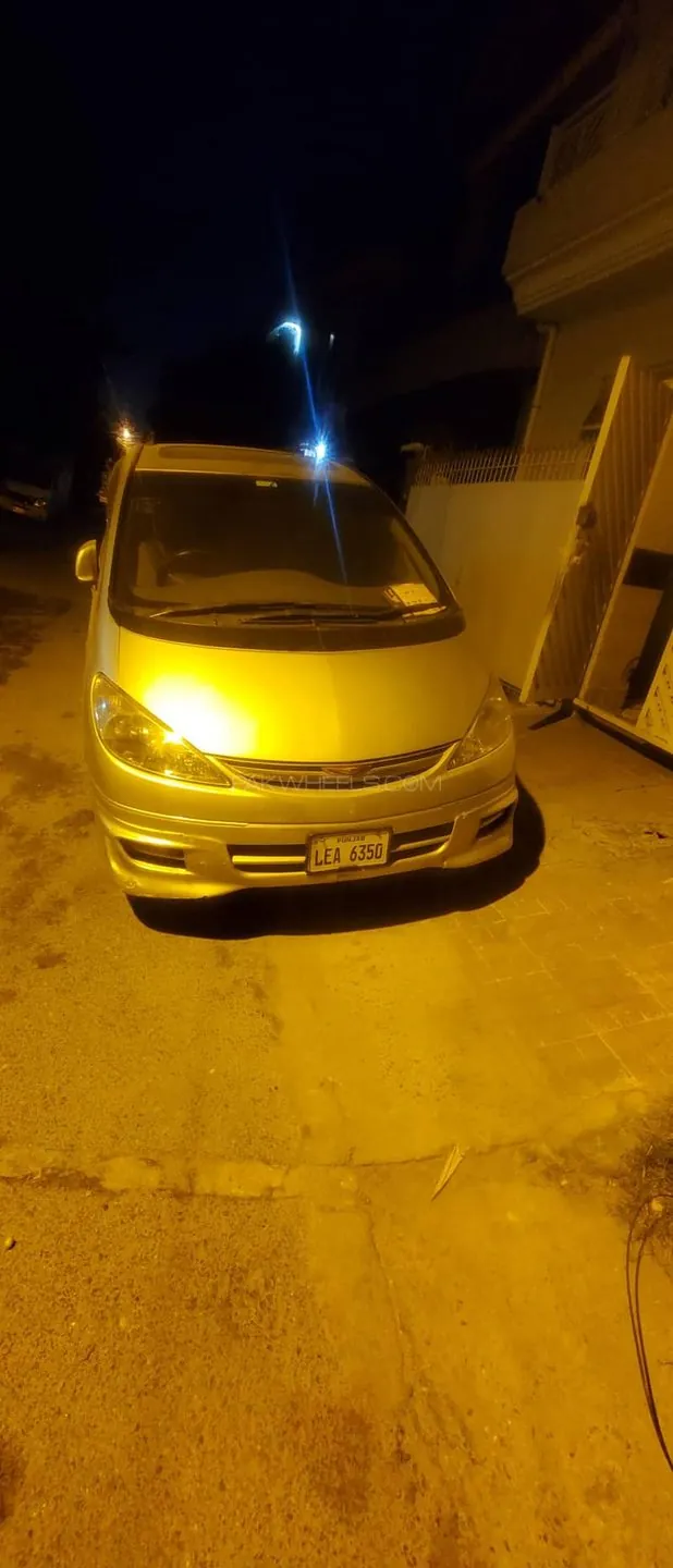 Toyota Estima