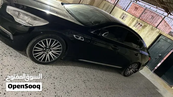 Kia Quoris 2015 photo 5